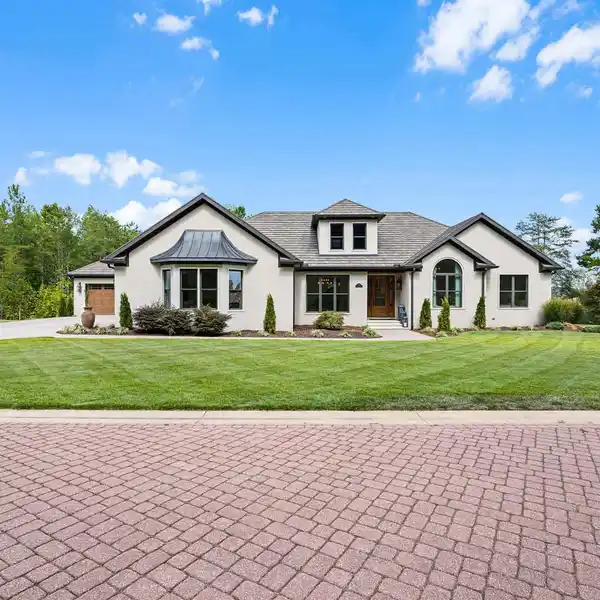 EXQUISITE ONE LEVEL HOME WITH COVERED BOAT SLIP