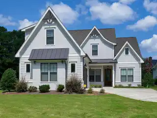 Meticulously Maintained Residence in the Heart of North Raleigh