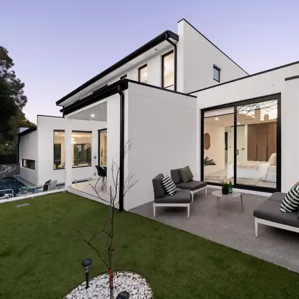 BRAND NEW PROPERTY WITH EVERY DETAIL CONSIDERED