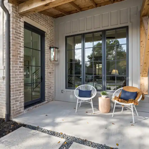 LAKE HIGHLANDS MASTERPIECE WITH COASTAL-INSPIRED LUXURY