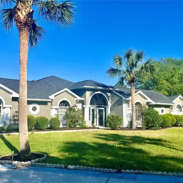 DREAM CABANA-STYLE HOME IN PINE RIDGE