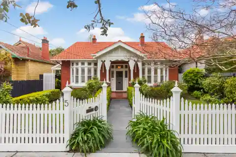Superb Circa 1914 Federation Residence