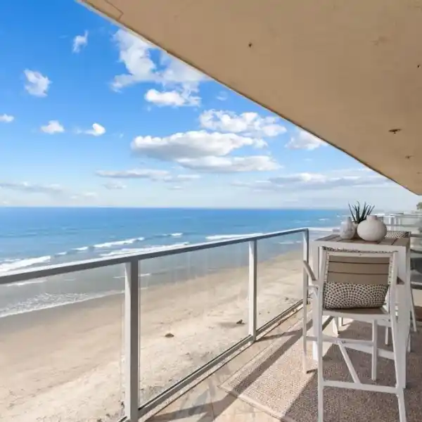 BEACHFRONT BLISS WITH PANORAMIC OCEAN VIEWS