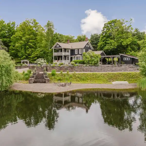 MAC BROWN WATERHOUSE