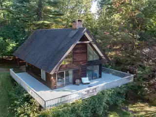 Serene Country Escape