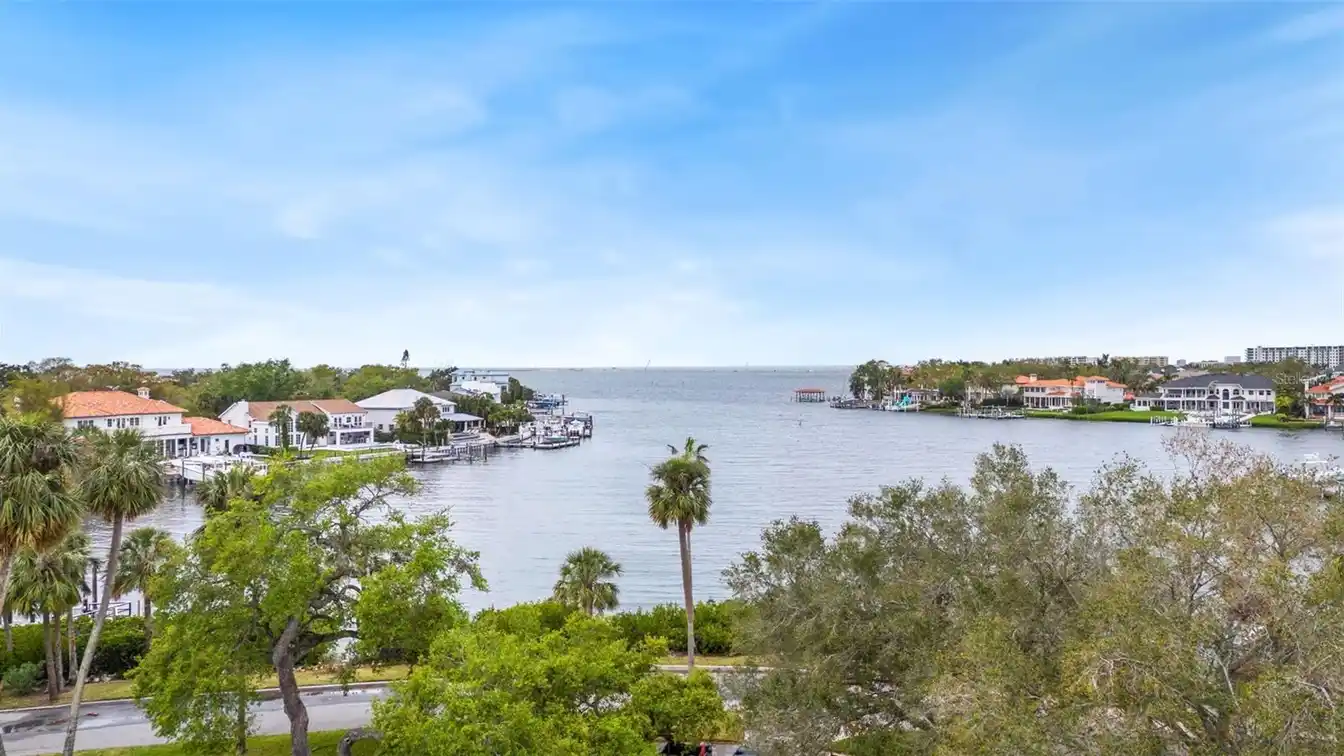 Generous Waterfront Lot