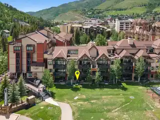 Ski-In/ski-Out Condo in Lionshead