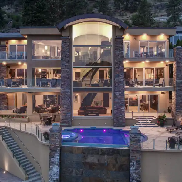 PRIVATE WATERFRONT RESIDENCE ON OKANAGAN LAKE