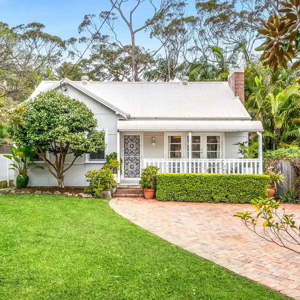 MAGICAL STORYBOOK COTTAGE