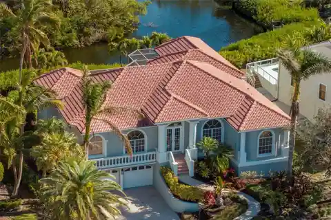 Exquisite Home on a Scenic Lagoon