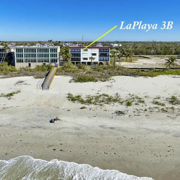 TOP-FLOOR GULF-FACING CONDO IN LA PLAYA