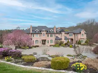 Grand Mendham Boro Estate