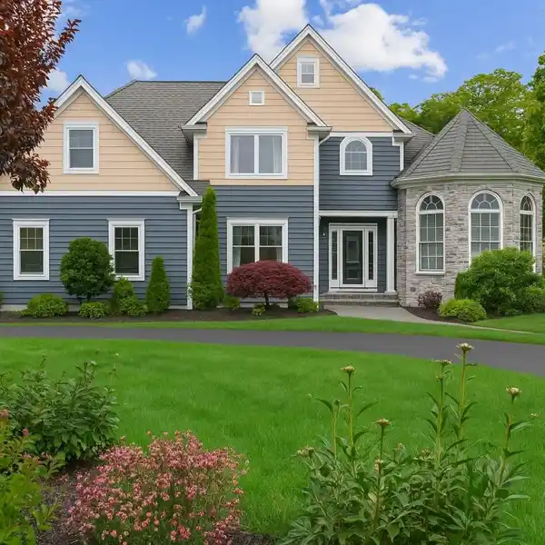 SPACIOUS COLONIAL DESIGNED FOR INDOOR-OUTDOOR LIVING