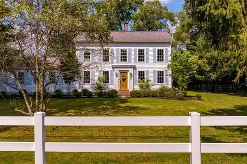 Charming and Luxurious Country Estate