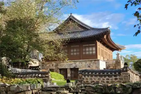 Rare Relocated Korean Temple Home in America