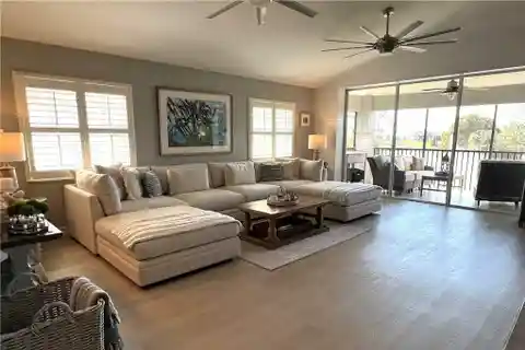 Totally Renovated Unit with Magnificent Views