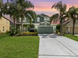 Immaculate Home in Stoneybrook West