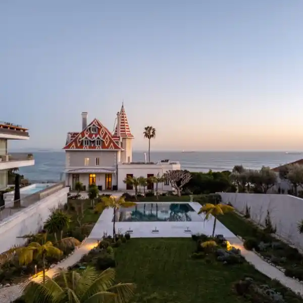 MAGNIFICENT APARTMENT BLENDING COMFORT AND EXCLUSIVITY