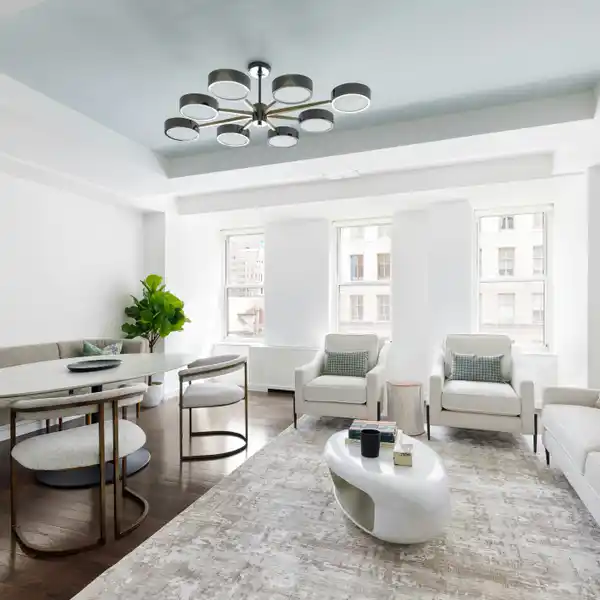 IMMACULATE HOME IN A NEWLY CONVERTED PRE-WAR CONDOMINIUM