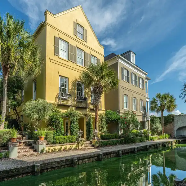 FIVE BEDROOM HOME WITH CARRIAGE HOUSE OVERLOOKING CANAL