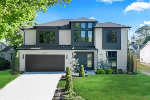 Stunning Midtown New Construction with Luxe Finishes