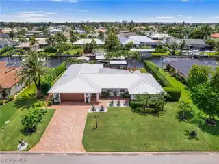 Stunning Home in Coveted Town & River Boating Community