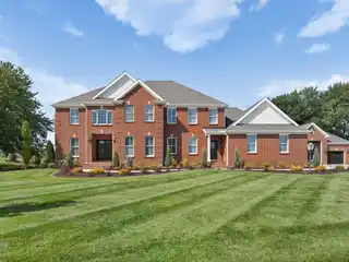 Luxury with Practicality and Effortless Grace