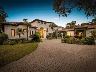 The Essence of Sea Island Elegance