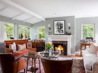 Enchanting Farmhouse in Hedgerow