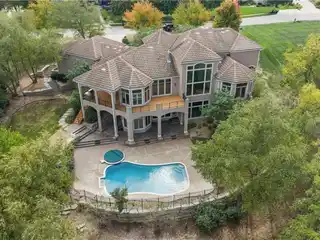 Luxury Living in Saddle Ridge Estates