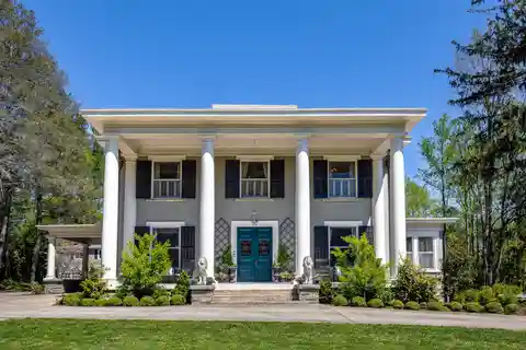 Magnificent 1894 Colonial Revival Estate