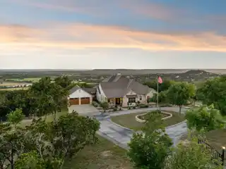 The Pinnacle of Hill Country Elegance