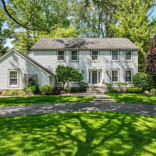 CHARM WITH CONTEMPORARY AMENITIES