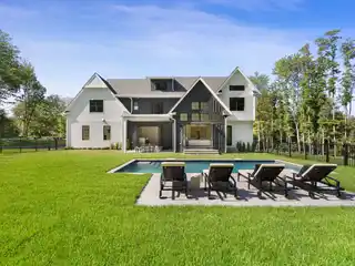 Spectacular New Luxury Construction