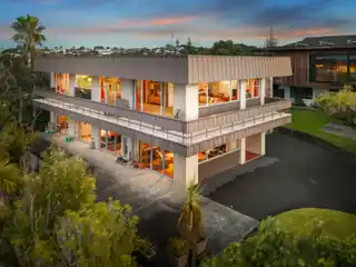 Divine and Iconic 1970’s Residence