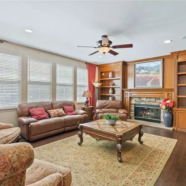 ELEGANT ESTATE IN NORTHPARK