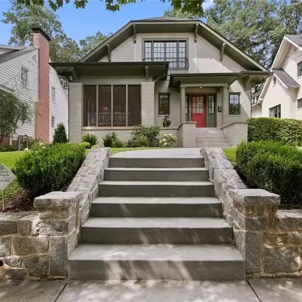REIMAGINED IN-TOWN BUNGALOW