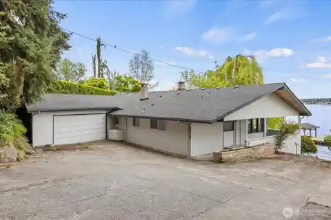 Rare Opportunity on Lake Stevens