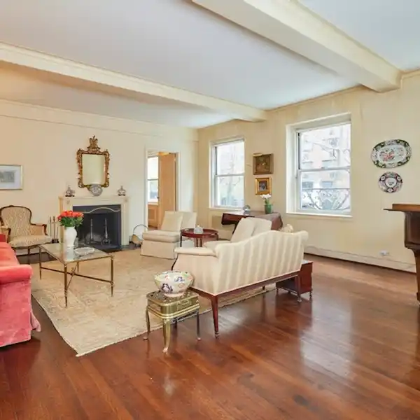 ELEGANT PREWAR CLASSIC SEVEN WITH GRACIOUS LAYOUT