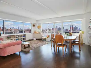Pristine Condo with Private Balcony