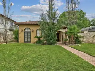 Mediterranean Lake Austin Bungalow with a Private Boat Dock
