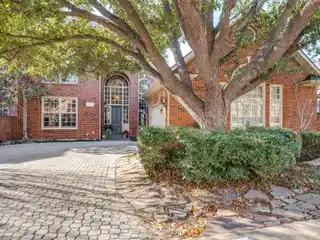 Warm Two-story Traditional Home
