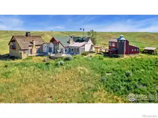 A Rare Blend of Luxury and Seclusion on 38 Acres