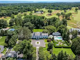 Magnificent Property in Serene Hilltop Place