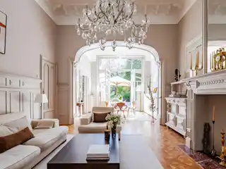 Timelessly Elegant 1904 Home