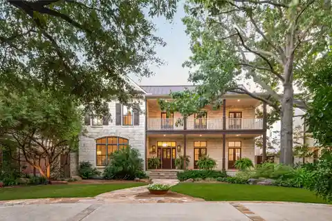 Exceptional Traditional Showplace