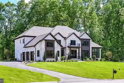 Clean and Contemporary Design in a New Enclave