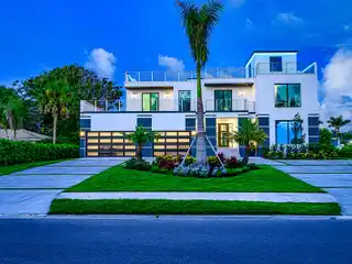 Unrivaled Luxury Retreat