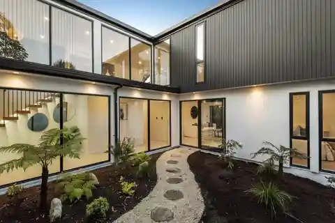 Luxurious Living with Panoramic Views