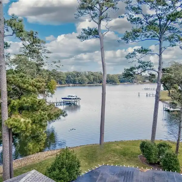 WATERFRONT SANCTUARY IN BIRDNECK POINT